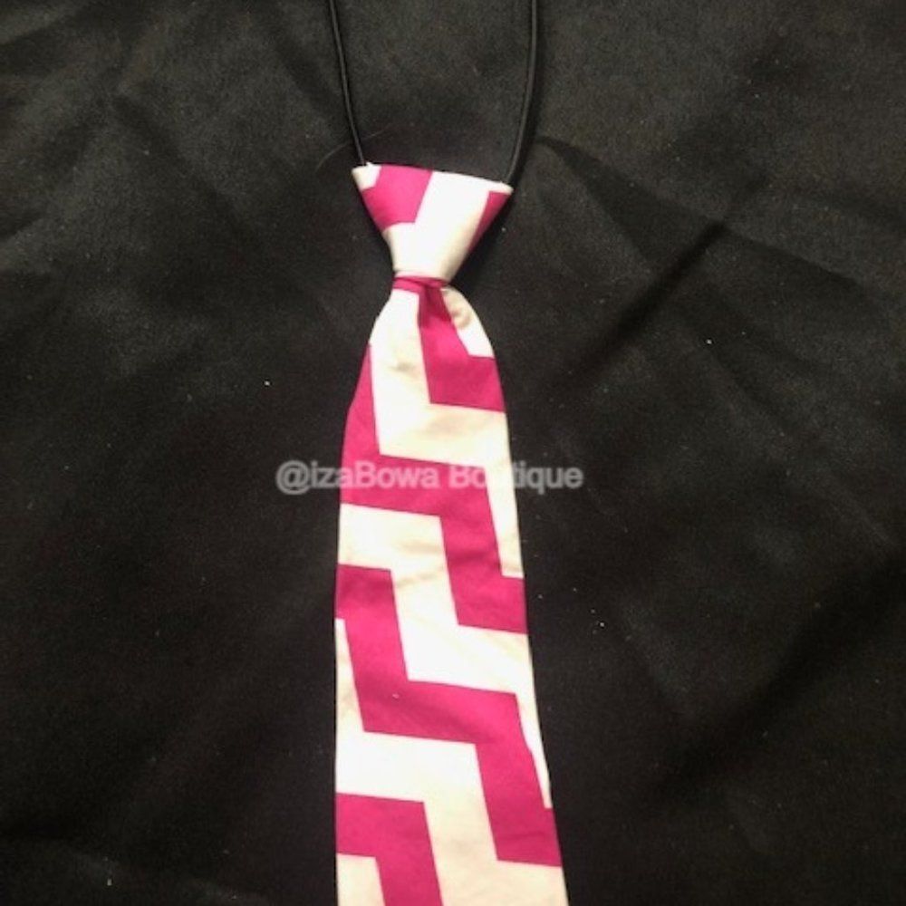 Hot Pink Chevron Print Cotton Tie T210 NWT Boutique